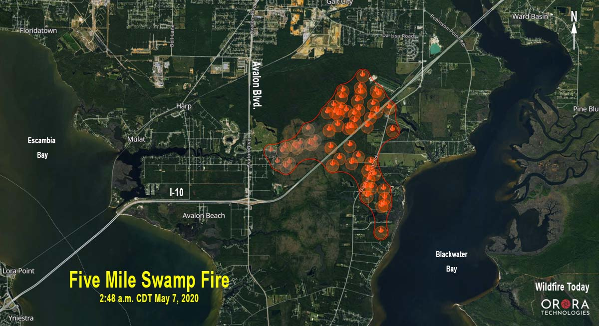 Wildfire Burns Structures And Closes I 10 South Of Milton Florida 